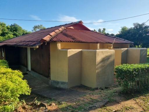 Aligama Cottage Talakolawela ภายนอก รูปภาพ