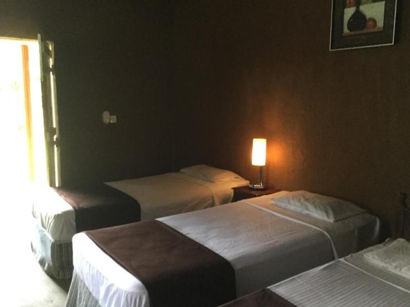 Aligama Cottage Talakolawela ภายนอก รูปภาพ