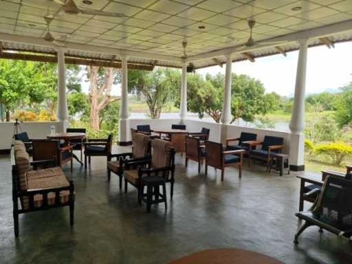 Aligama Cottage Talakolawela ภายนอก รูปภาพ